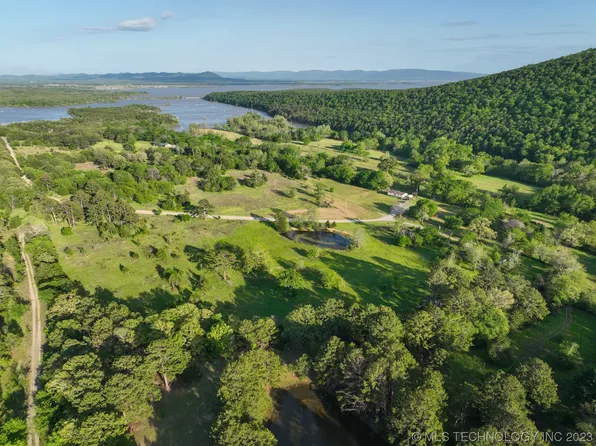 14700 SW 1041st Ave, Tuskahoma, OK 74574