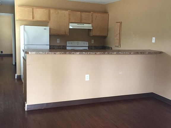 3rd image of 2902 1/2 E Travis St