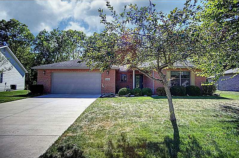 1st image of 1090 Dickerson Dr