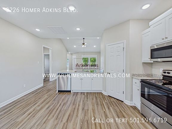 4th image of 3226 Homer Adkins Blvd