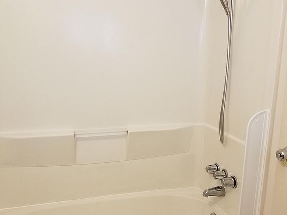 4th image of 42 W Dravus St #1/2