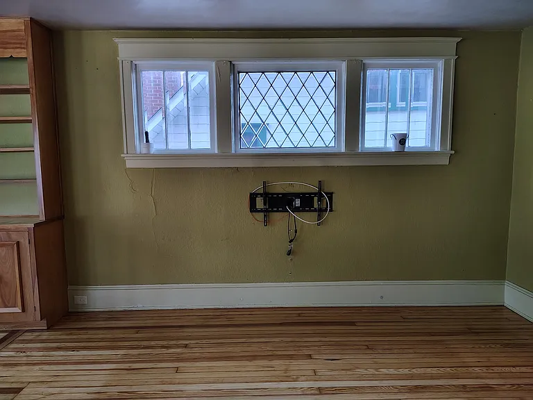 85 Main St #1 — Photo 6