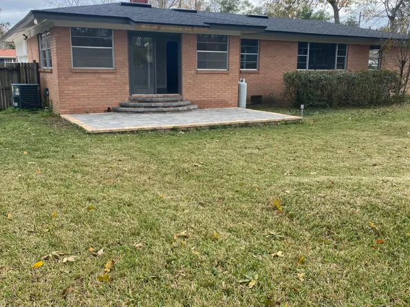 2132 HOLLY LEAF Lane, Orange Park, FL 32073