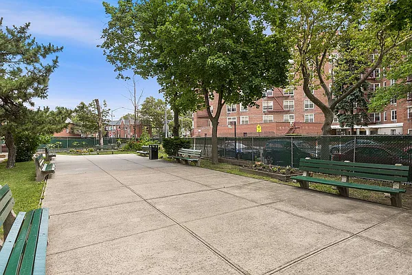 Sold by Keller Williams NYC | media 30