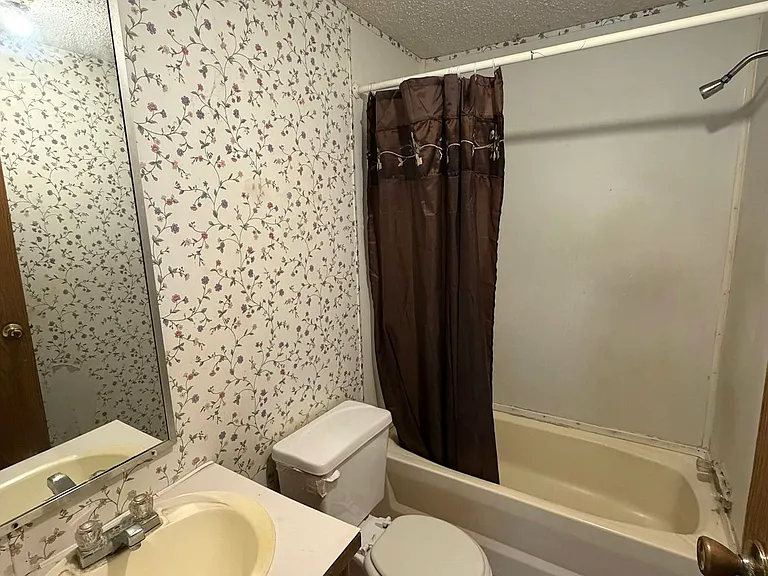 300 Sequoyah Dr NE #156 — Photo 3