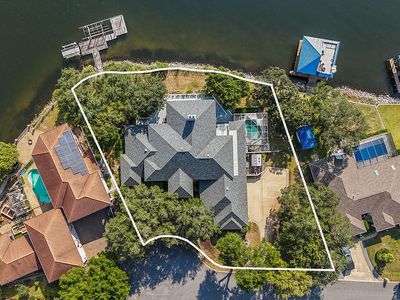 777 Boulevard Of The Champions, Shalimar, FL, 32579