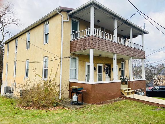 2nd image of 846 Miller St APT 4