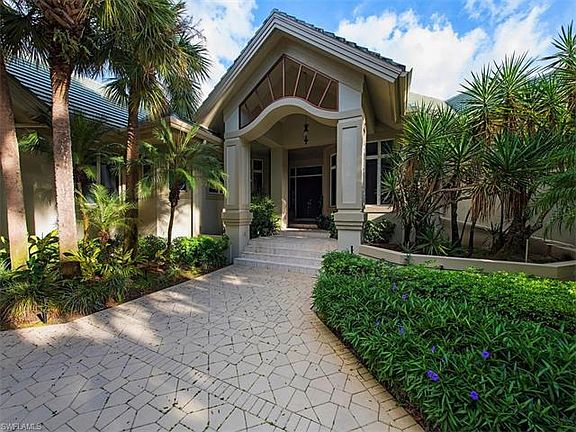2nd image of 27261 Lakeway Ct