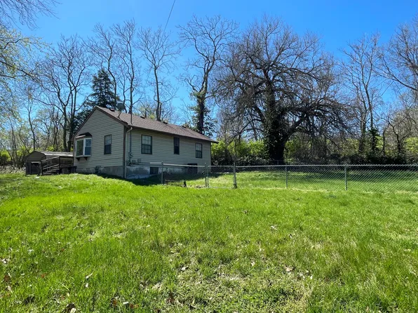 1400 S Northern Blvd, Independence, MO 64052
