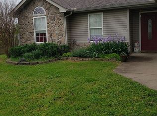 1678 Andrew Ct, Siloam Springs, AR 72761