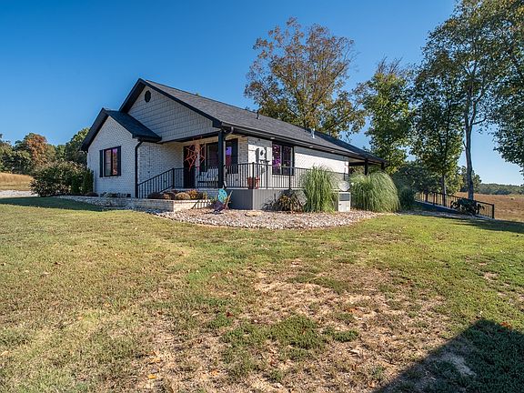 4th image of 36 Watson Ln