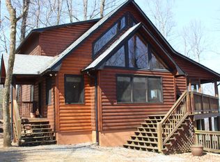 917 Walnut Rdg, Blue Ridge, GA 30513