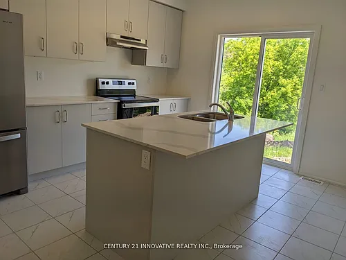 38 Lahey Cres Photo 1