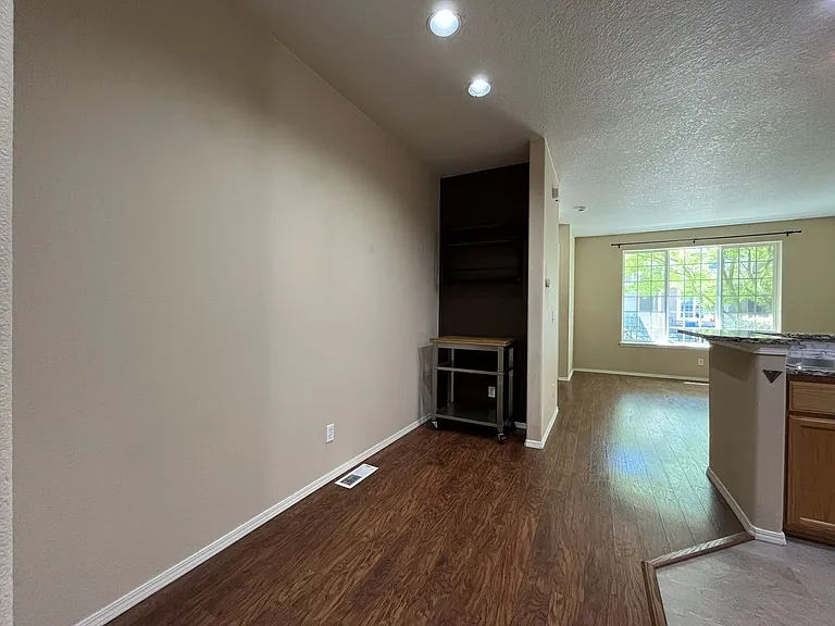 17085 SW Pleasanton Ln — Photo 17