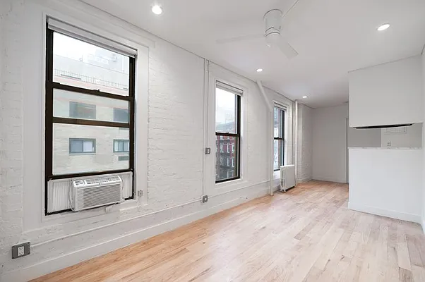 Rented by Veracity NYC LLC | media 21