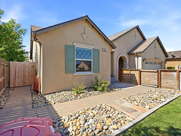 5th image of 1383 E Donnybrook Place