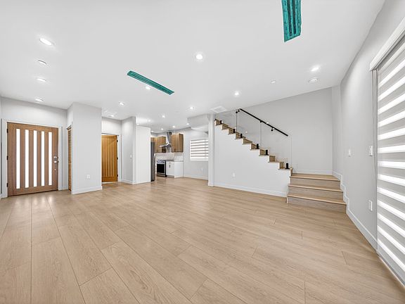 3rd image of 8334 Calvin Ave