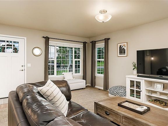 4th image of 3315 Lucky Penny Ln