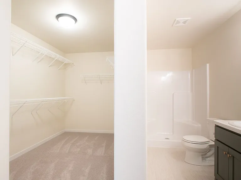 1360 Goldenwood Dr NW — Photo 89