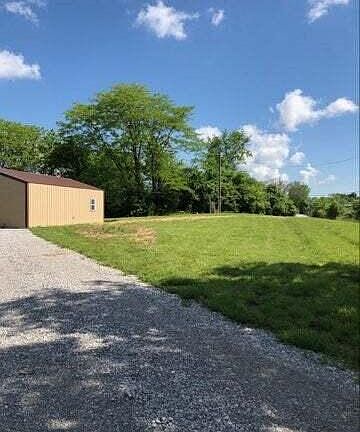 2nd image of 745 Mann Rd