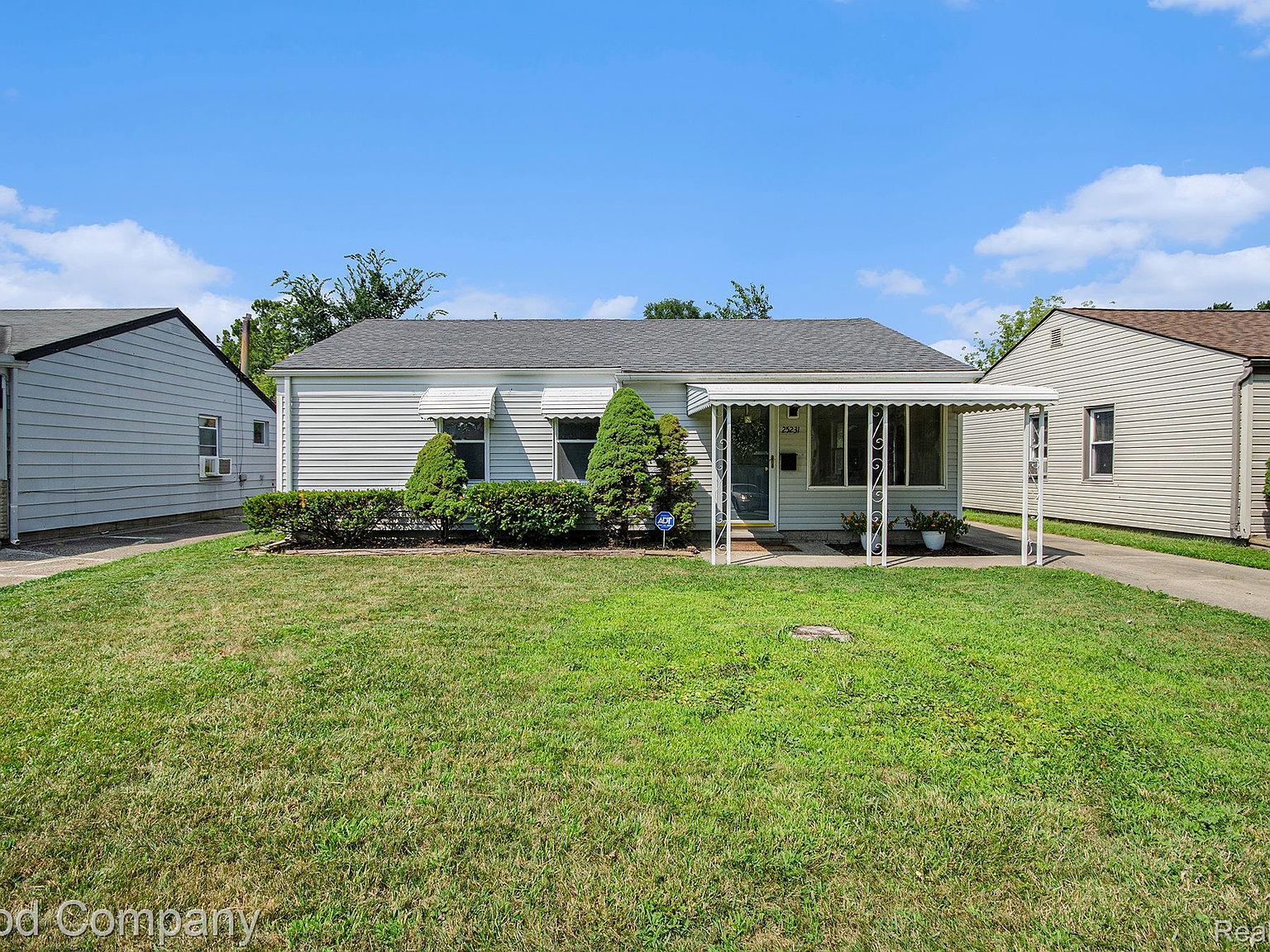 25231 Hayes Blvd, Warren, MI 48089 | Zillow