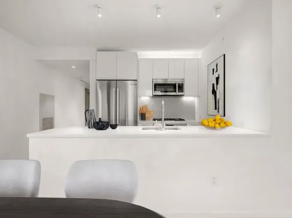 685 First Avenue image 4 of 21