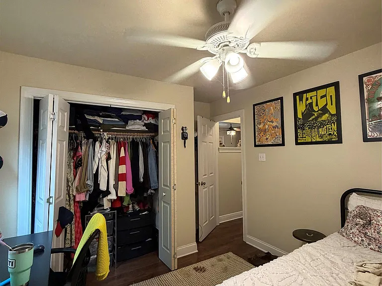 5212 Duval St #B — Photo 5