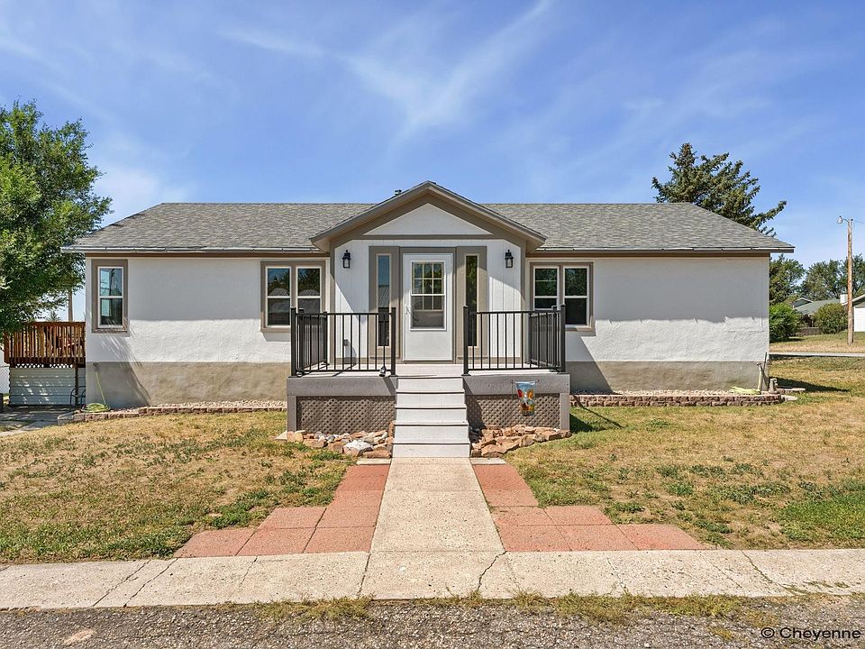 1st image of 315 5th St