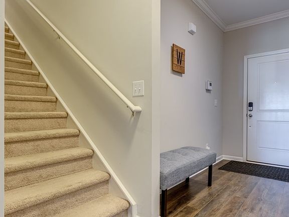 2nd image of 874 Summerlake Dr