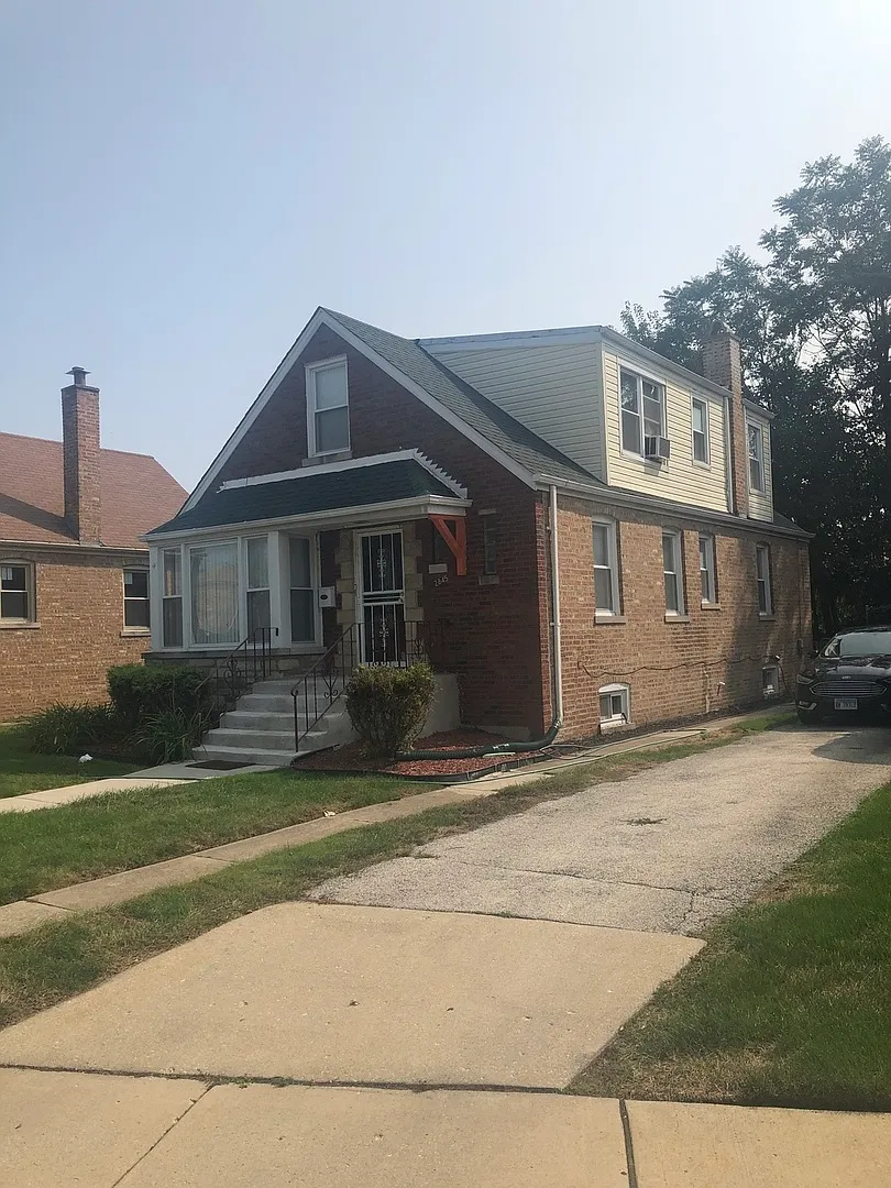 2845 W 84th Pl photo 1