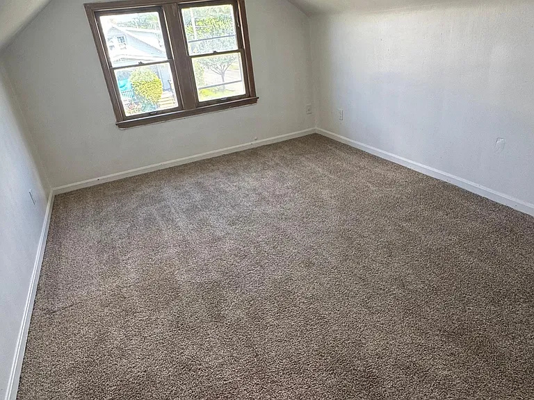 3542 W 119th St #2 — Photo 4