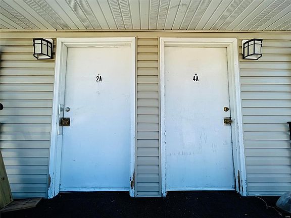 5th image of 900 S Dilworth Ln #1-8