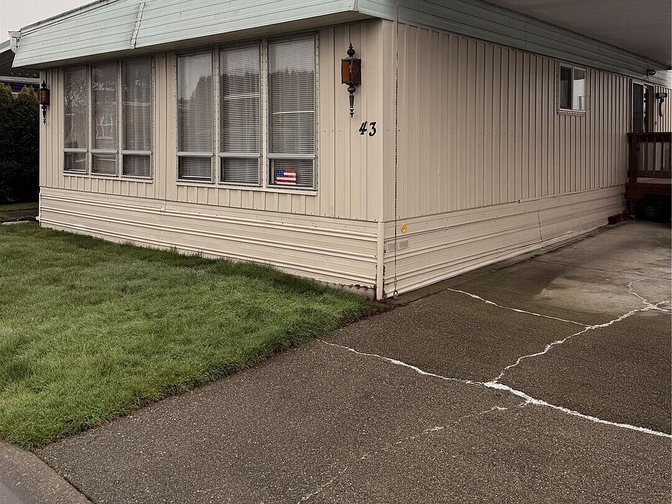 1st image of 225 NE Ernst #43