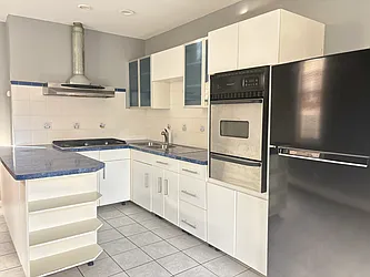 89 West 20th Street, #2