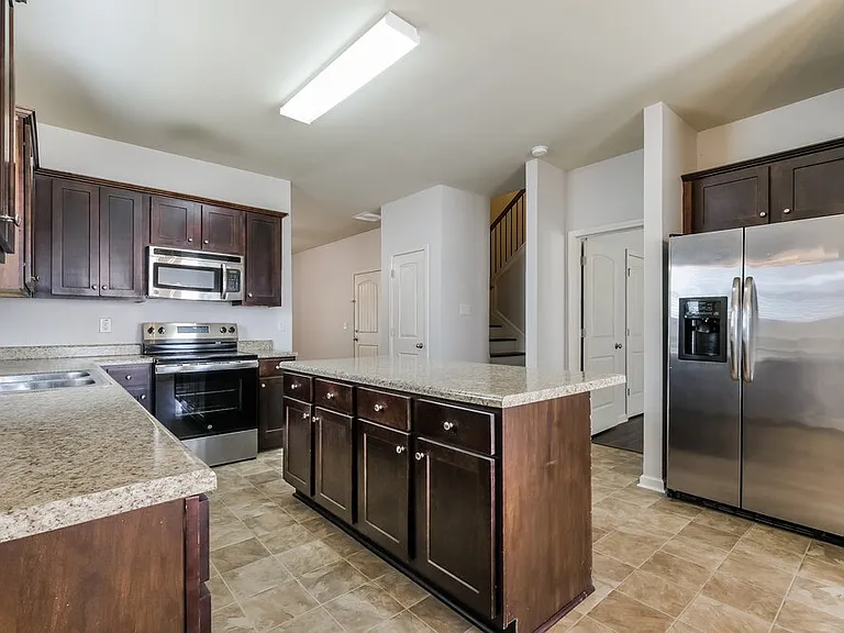1314 Little Hampton Dr — Photo 8