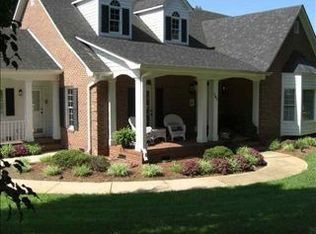 543 Windridge Cir, Inman, SC 29349