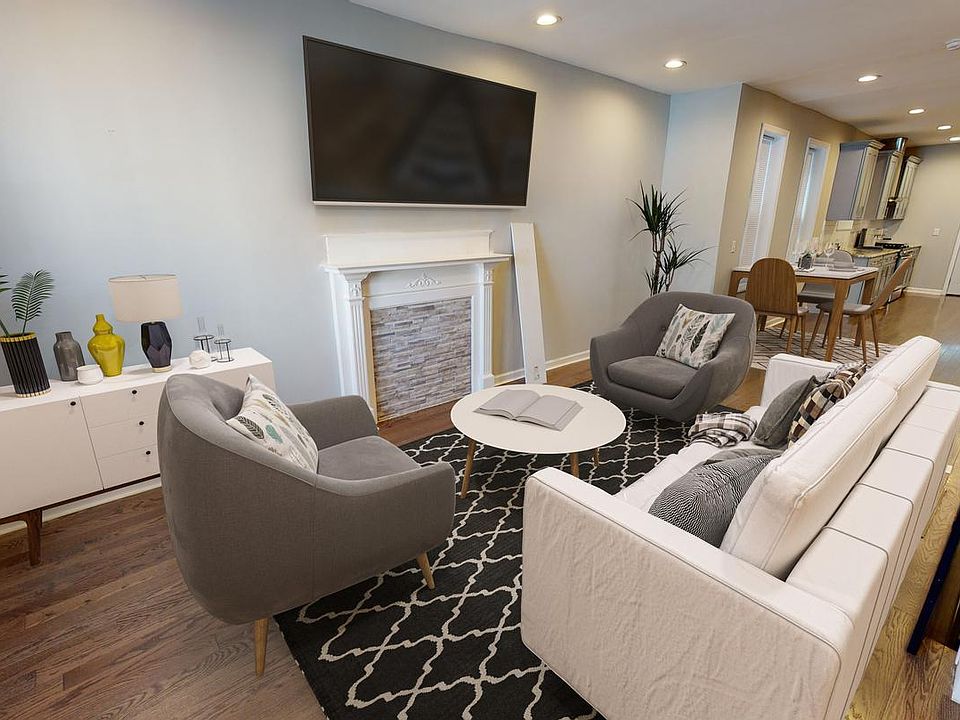 Optionally furnished common areas! Common areas can come beautifully furnished by our in-house design team for an additional fee.
