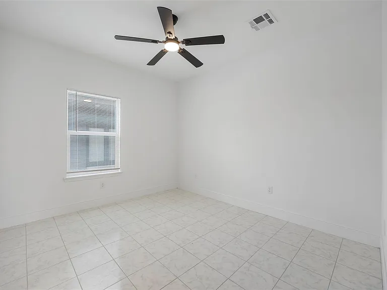 4814 Wilmington St #A — Photo 11