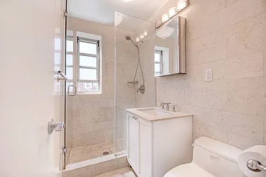 Rented by Urbane Brokerage