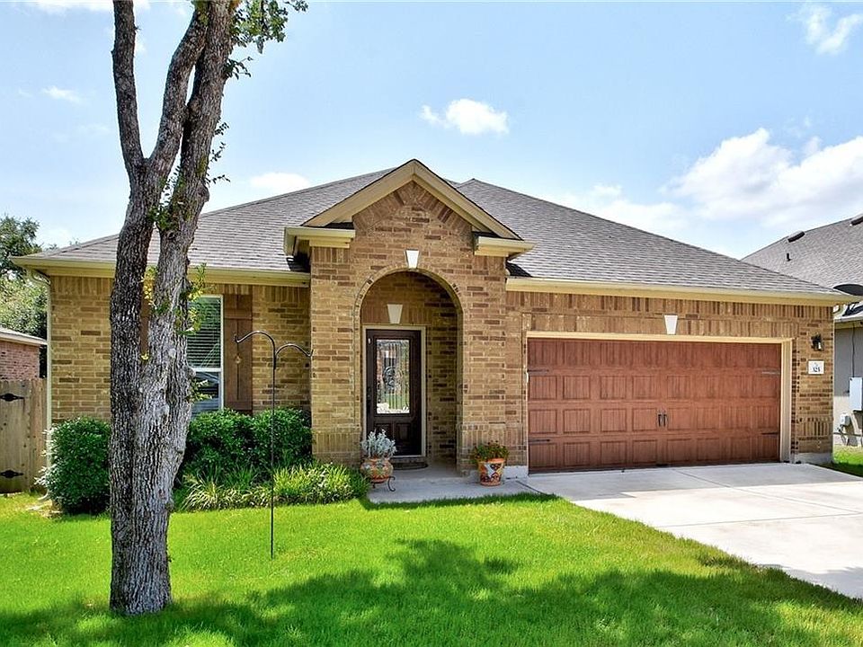 1st image of 325 Autumn Willow Dr