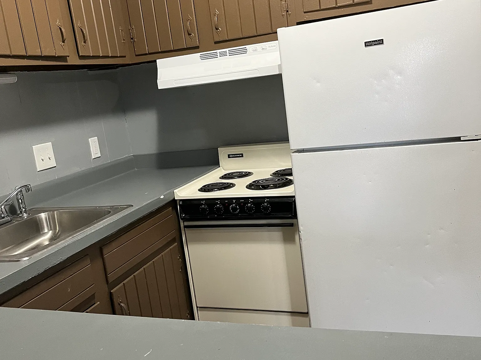 Garden Apartments — Photo 4