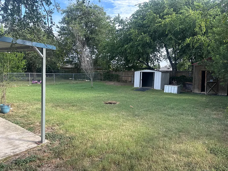 1408 W Mesquite St — Photo 26