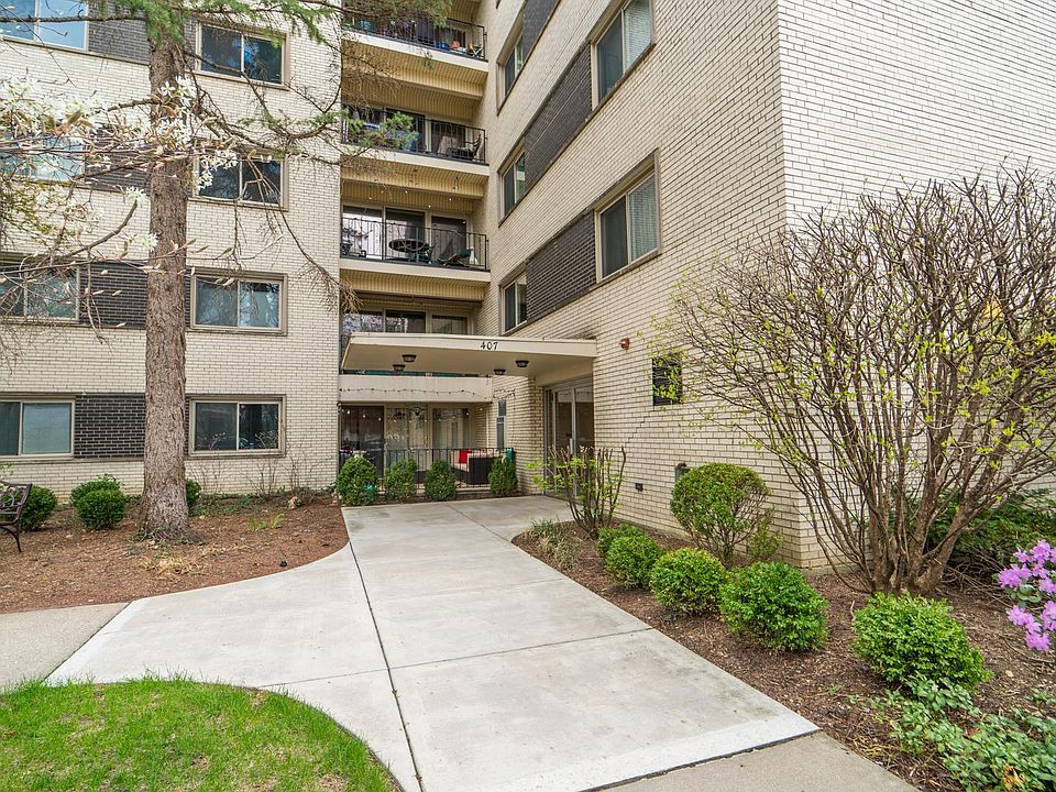 1st image of 407 Franklin Ave #4