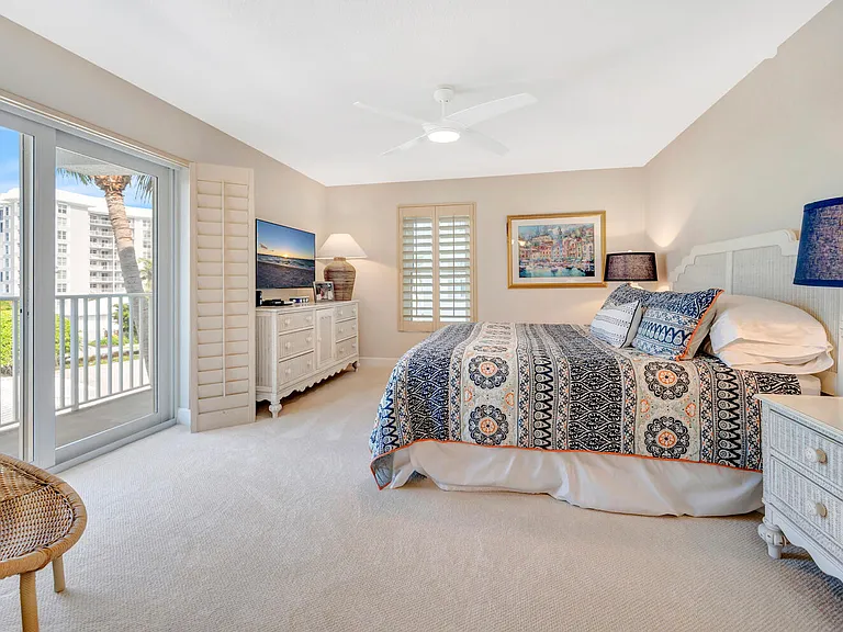 2800 Gulf Shore Blvd N #304 — Photo 19