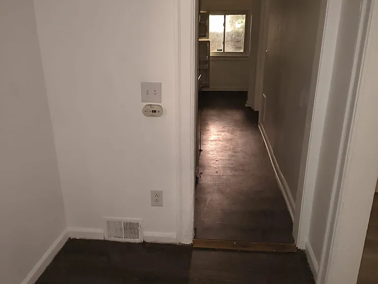 433 Cottage St — Photo 5