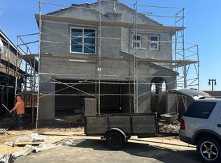 231 Nabors Dr S, Madera, CA