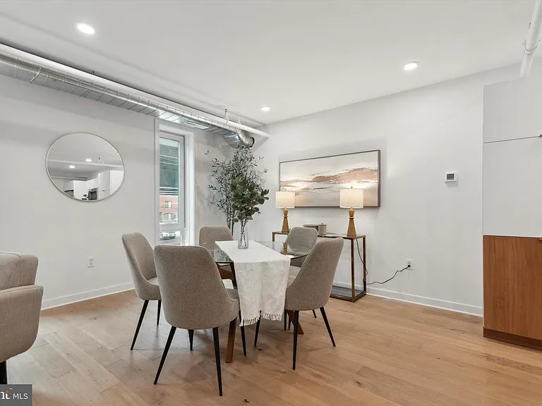 1416 Frankford Ave #206 — Photo 11