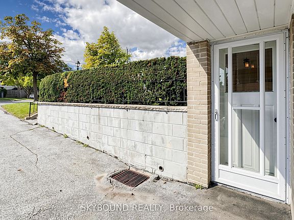 5th image of 13 Liscombe Rd