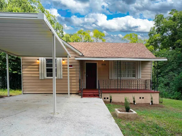 1254 Lewis St, Bessemer, AL 35020