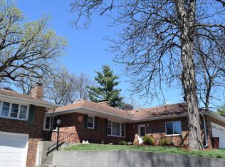 104 Memory Ln, Newton, IA 50208